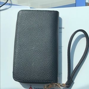 Clutch | WALLET | WRISTLET | phone holder